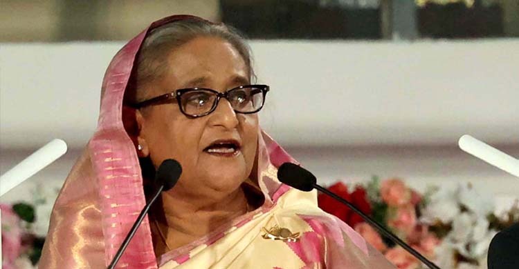 সরকার স্মার্ট ক্রীড়াবিদ তৈরিতে কাজ করছে : প্রধানমন্ত্রী